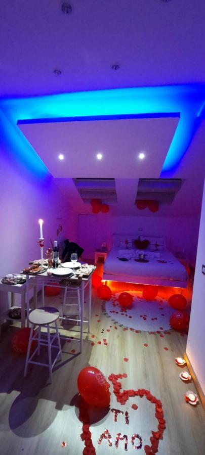 La Mansarda Suite ベネヴェント エクステリア 写真
