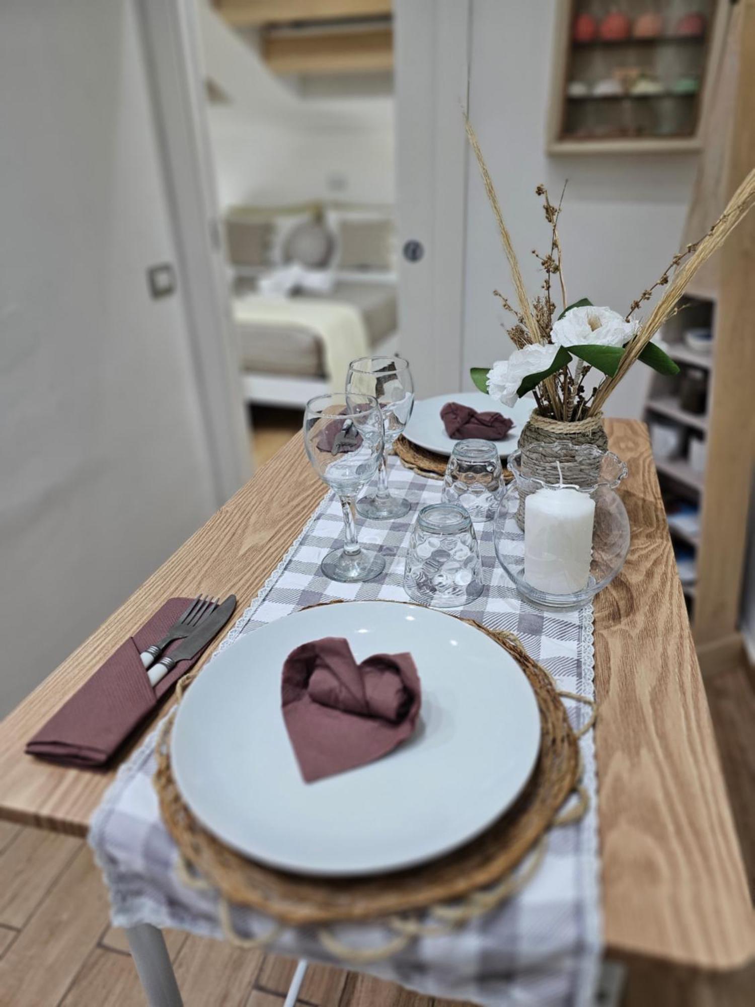 La Mansarda Suite ベネヴェント エクステリア 写真
